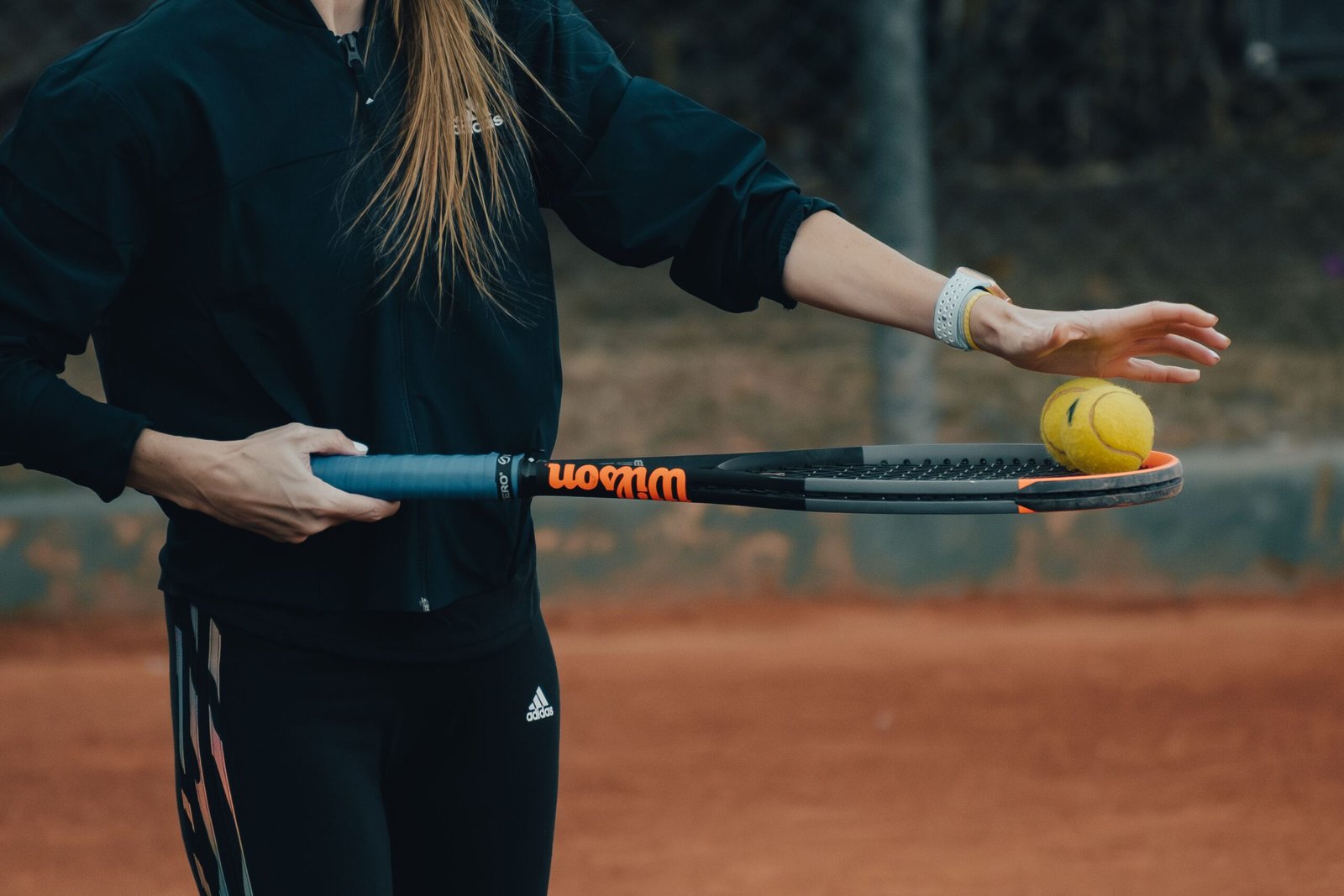 L’impact du gaucher au tennis : décryptage géométrique et tactique d’une asymétrie redoutable